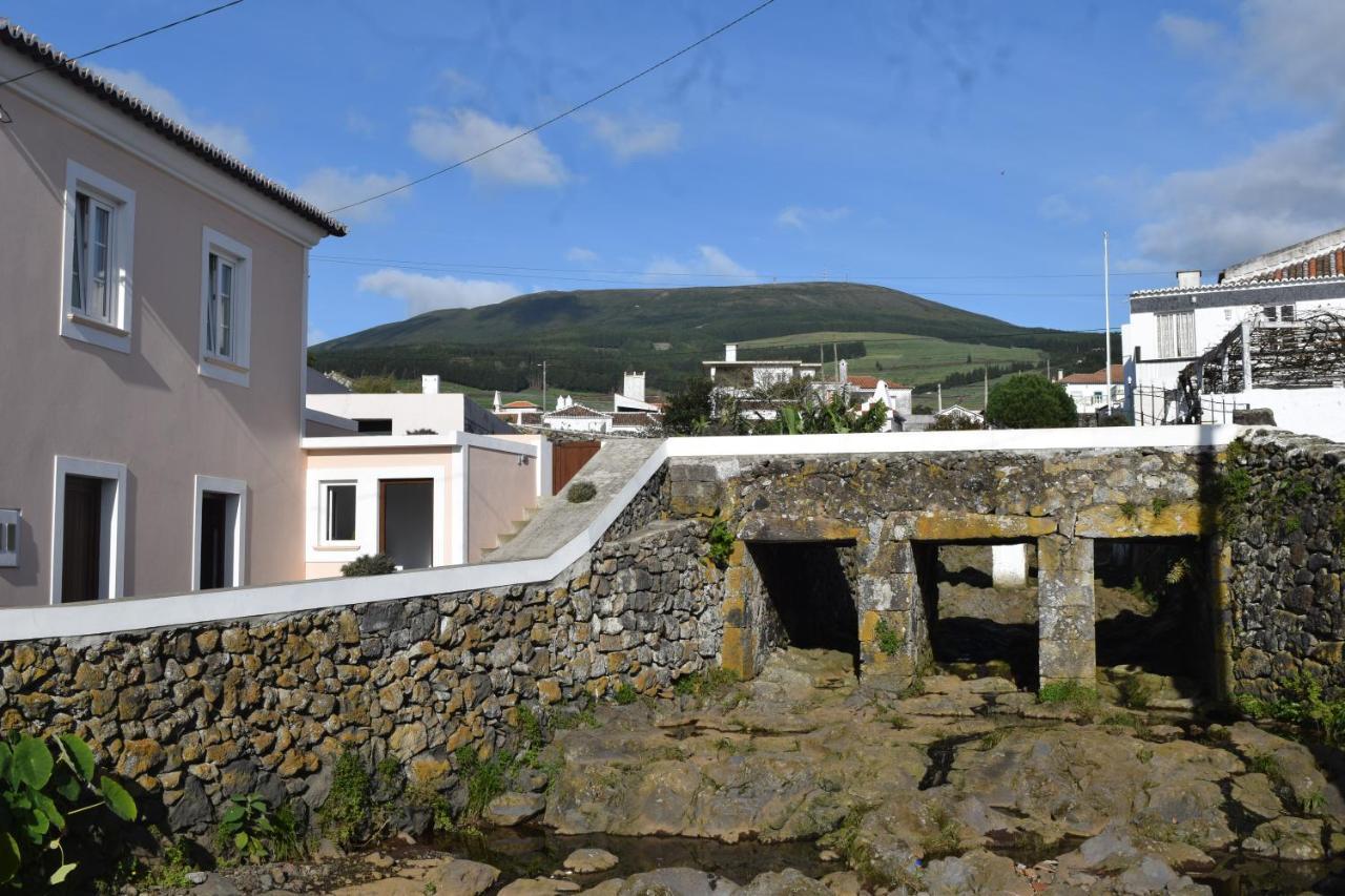Willa Casas Da Ribeira Santa Bárbara Zewnętrze zdjęcie